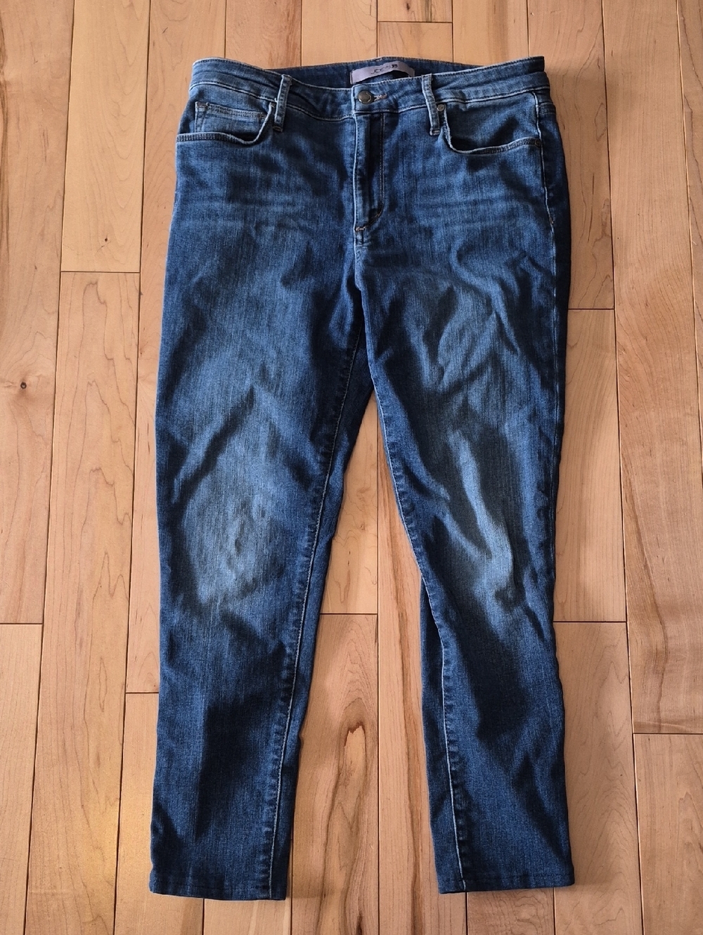 Joe's Jeans Women's Size 30 (Shortened To Carpis) Skinny Jeans